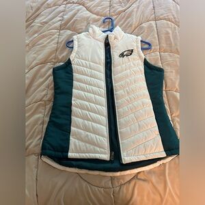 Worn once, still like new. Non-smoker.